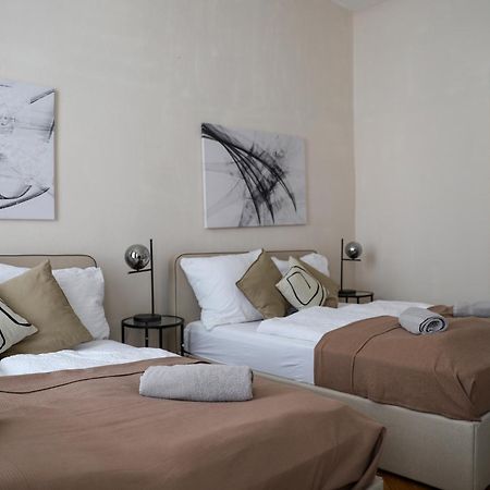 Spacious Apartment, 3 Min To U6 Metro Βιέννη Εξωτερικό φωτογραφία