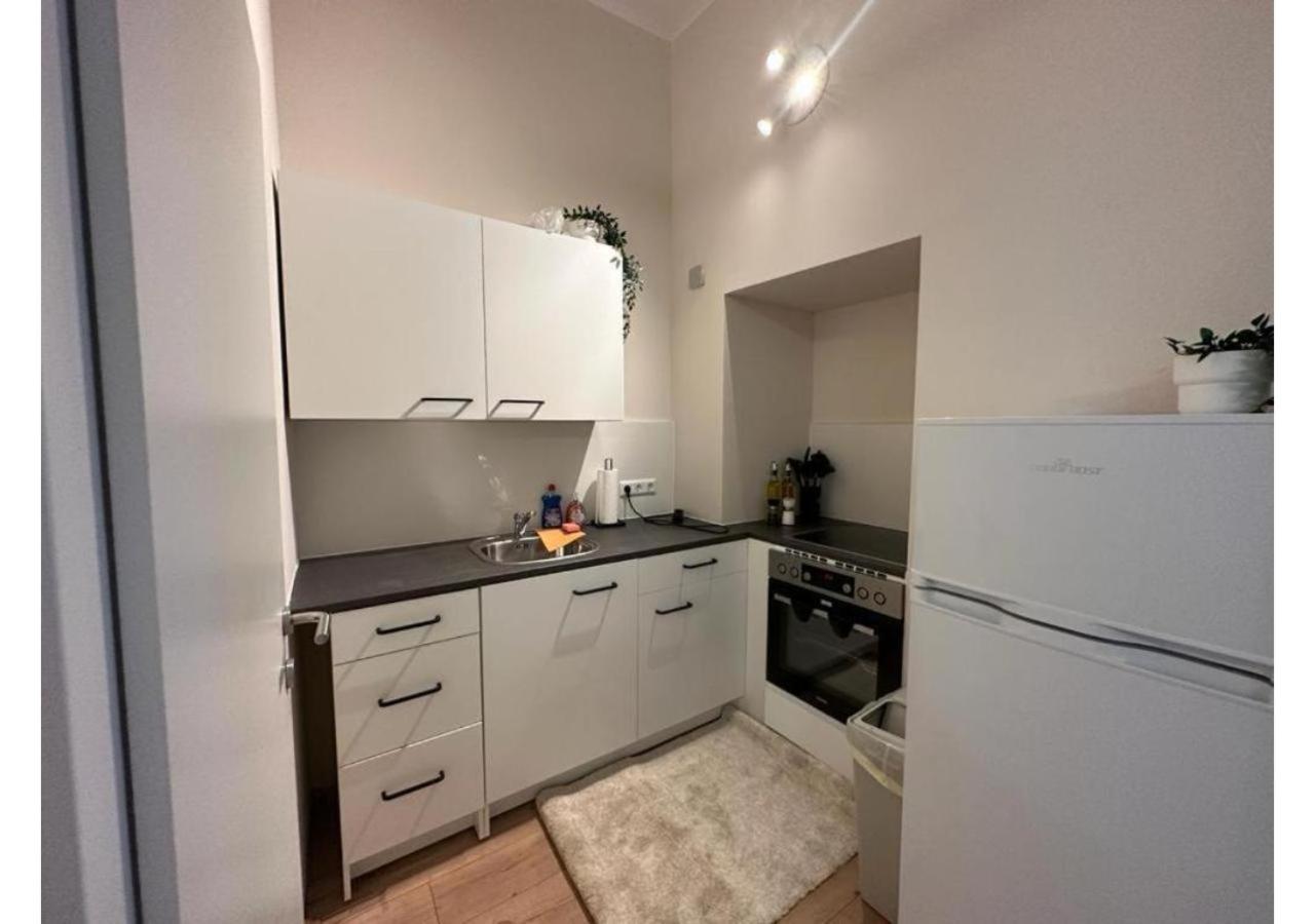 Spacious Apartment, 3 Min To U6 Metro Βιέννη Εξωτερικό φωτογραφία