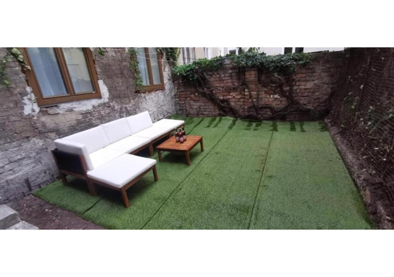 Spacious Apartment, 3 Min To U6 Metro Βιέννη Εξωτερικό φωτογραφία