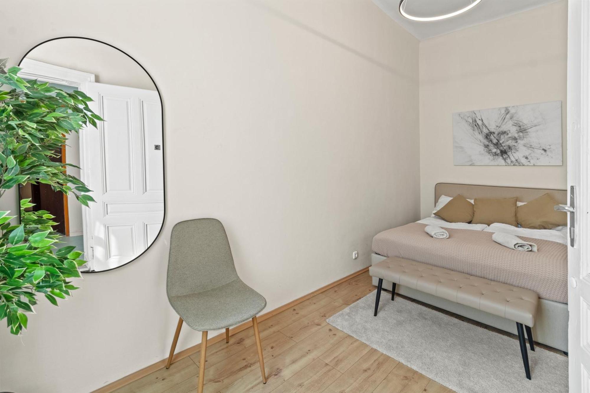 Spacious Apartment, 3 Min To U6 Metro Βιέννη Εξωτερικό φωτογραφία