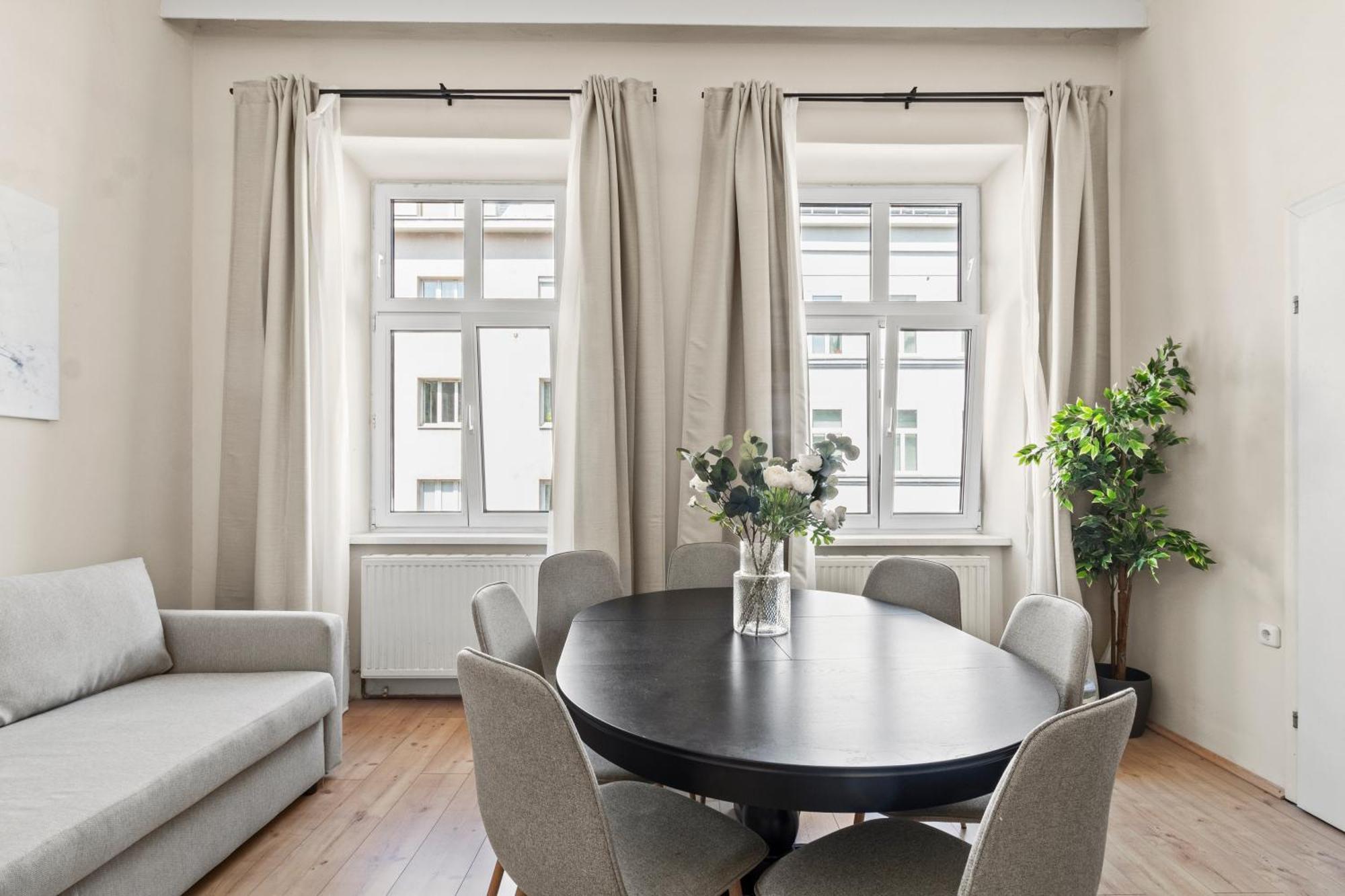 Spacious Apartment, 3 Min To U6 Metro Βιέννη Εξωτερικό φωτογραφία