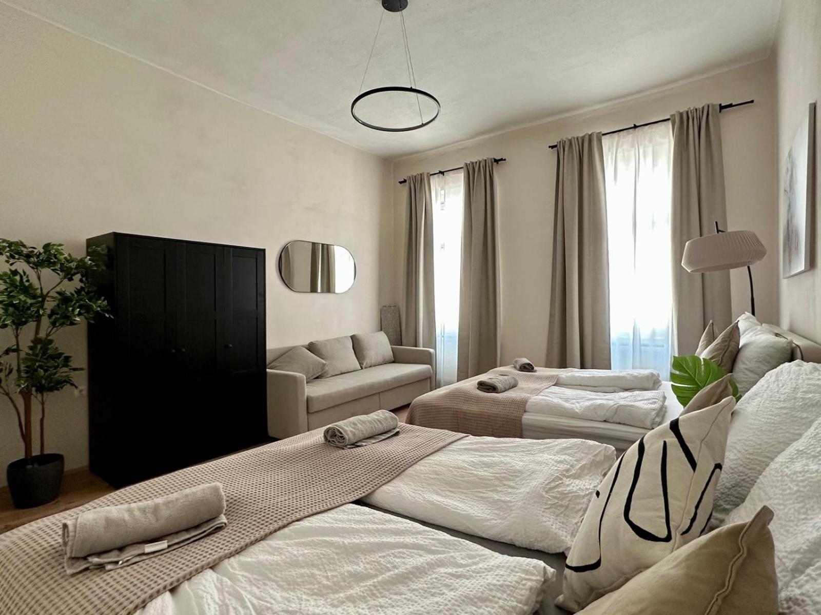 Spacious Apartment, 3 Min To U6 Metro Βιέννη Εξωτερικό φωτογραφία
