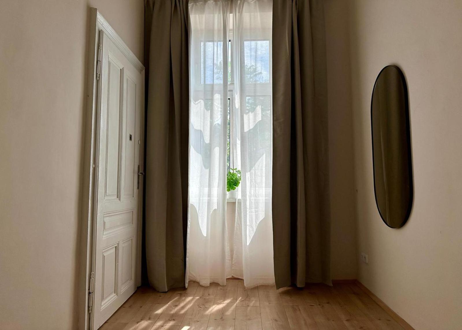 Spacious Apartment, 3 Min To U6 Metro Βιέννη Εξωτερικό φωτογραφία