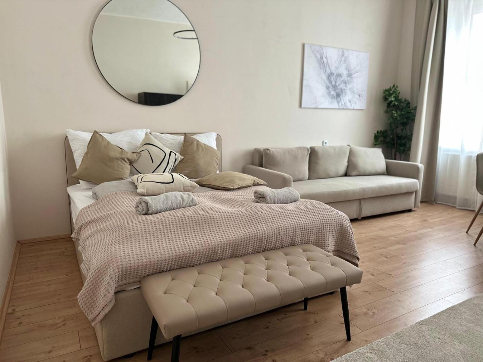 Spacious Apartment, 3 Min To U6 Metro Βιέννη Εξωτερικό φωτογραφία