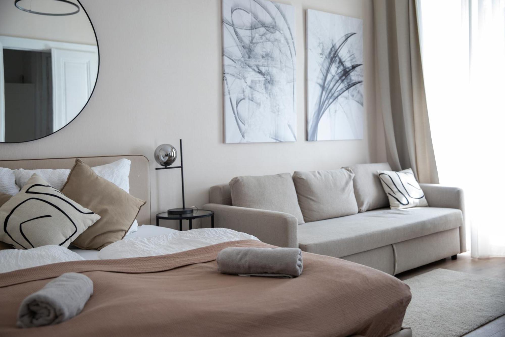Spacious Apartment, 3 Min To U6 Metro Βιέννη Εξωτερικό φωτογραφία