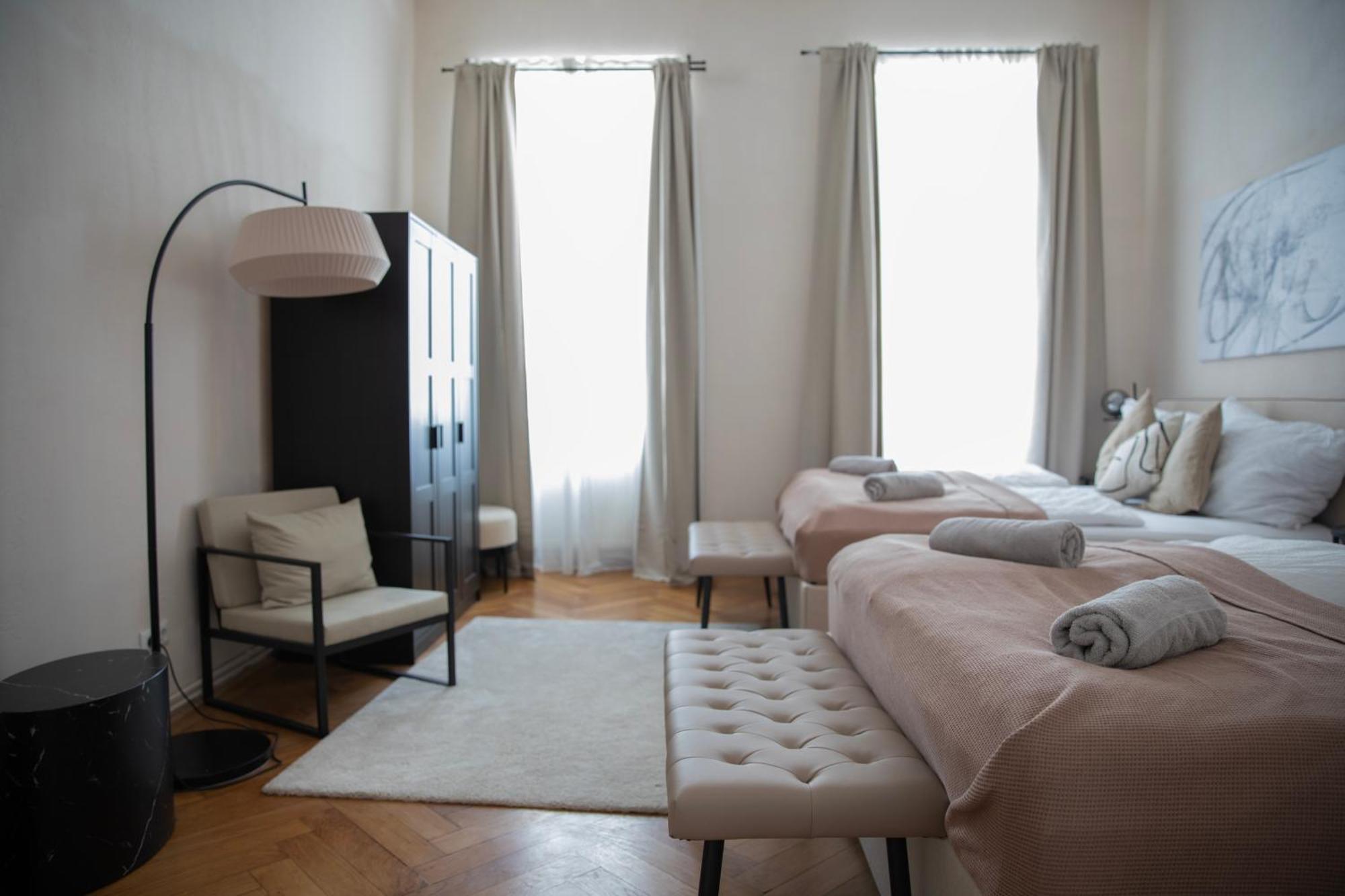 Spacious Apartment, 3 Min To U6 Metro Βιέννη Εξωτερικό φωτογραφία
