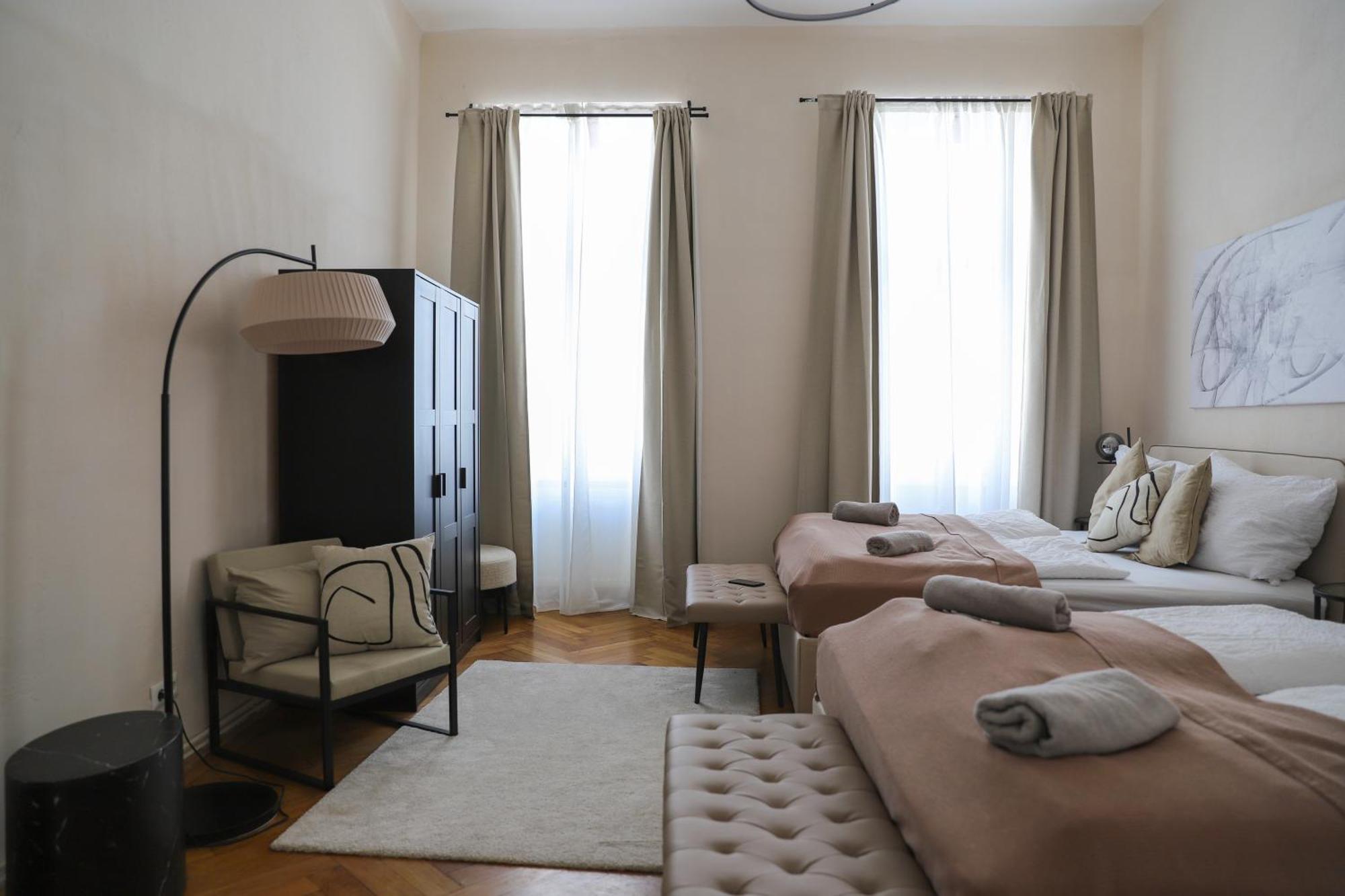 Spacious Apartment, 3 Min To U6 Metro Βιέννη Εξωτερικό φωτογραφία